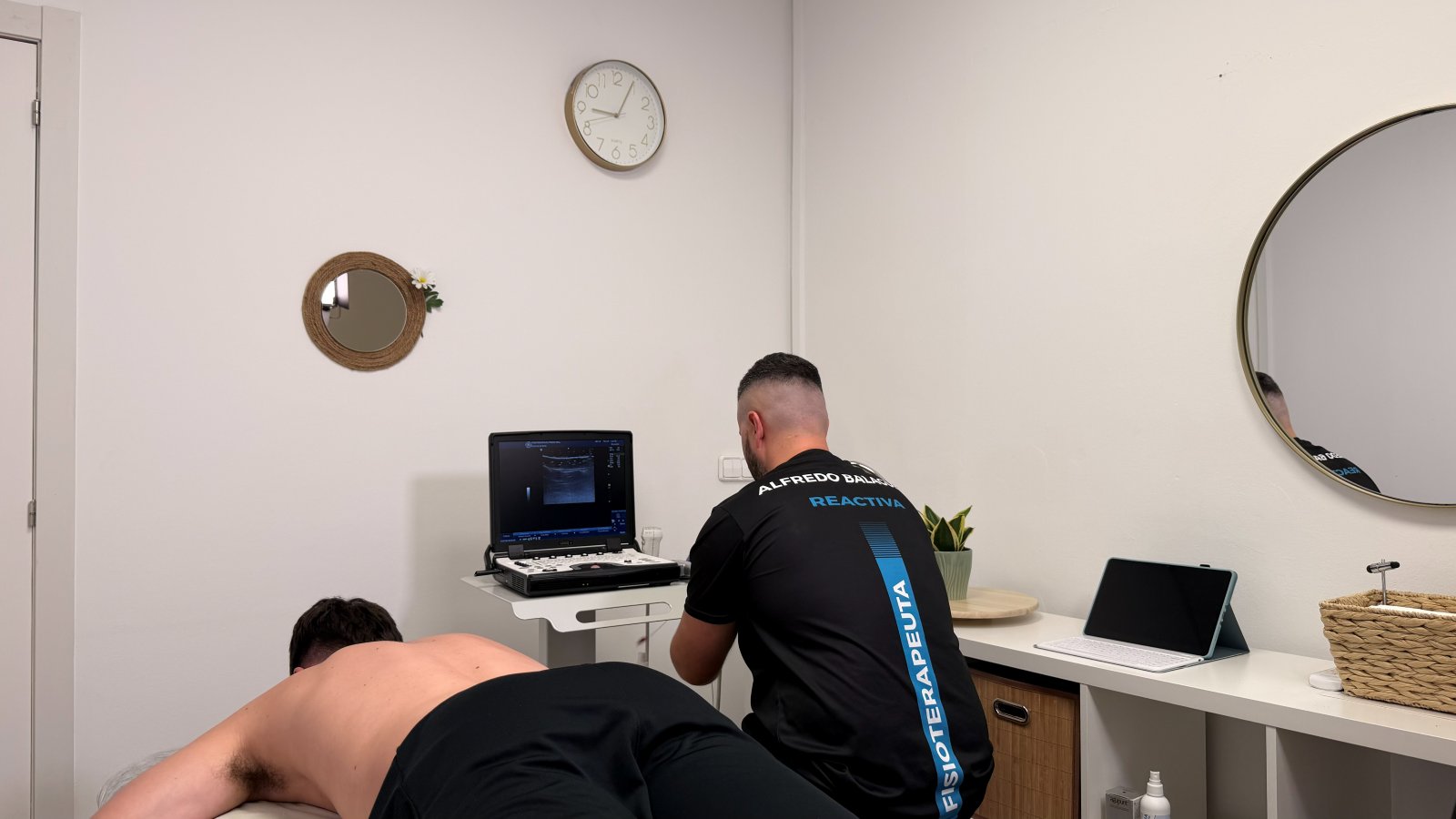 Ecografía musculoesquelética en la consulta de Reactiva